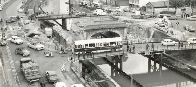 Une autoroute dans le canal Une autoroute dans le canal