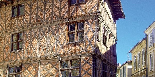 La coopération métropolitaine à la reconquête des centres anciens La coopération métropolitaine à la reconquête des centres anciens
