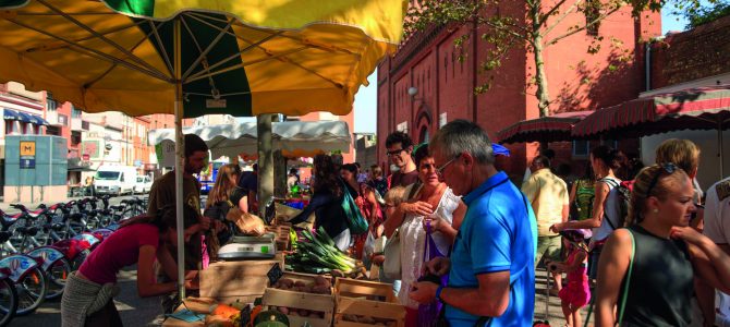 Les marchés de plein vent, un format toujours attractif Les marchés de plein vent, un format toujours attractif