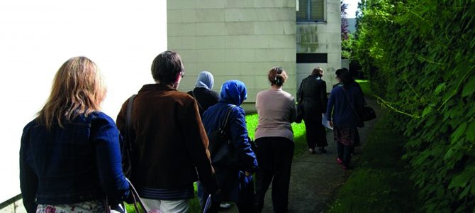 L’appropriation de la rue par les femmes L’appropriation de la rue par les femmes