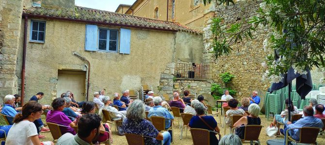 Le développement de Lagrasse autour des « arts de lire » Le développement de Lagrasse autour des « arts de lire »